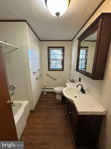 $2,000 | 809 Somerdale Road, Voorhees, NJ 08043