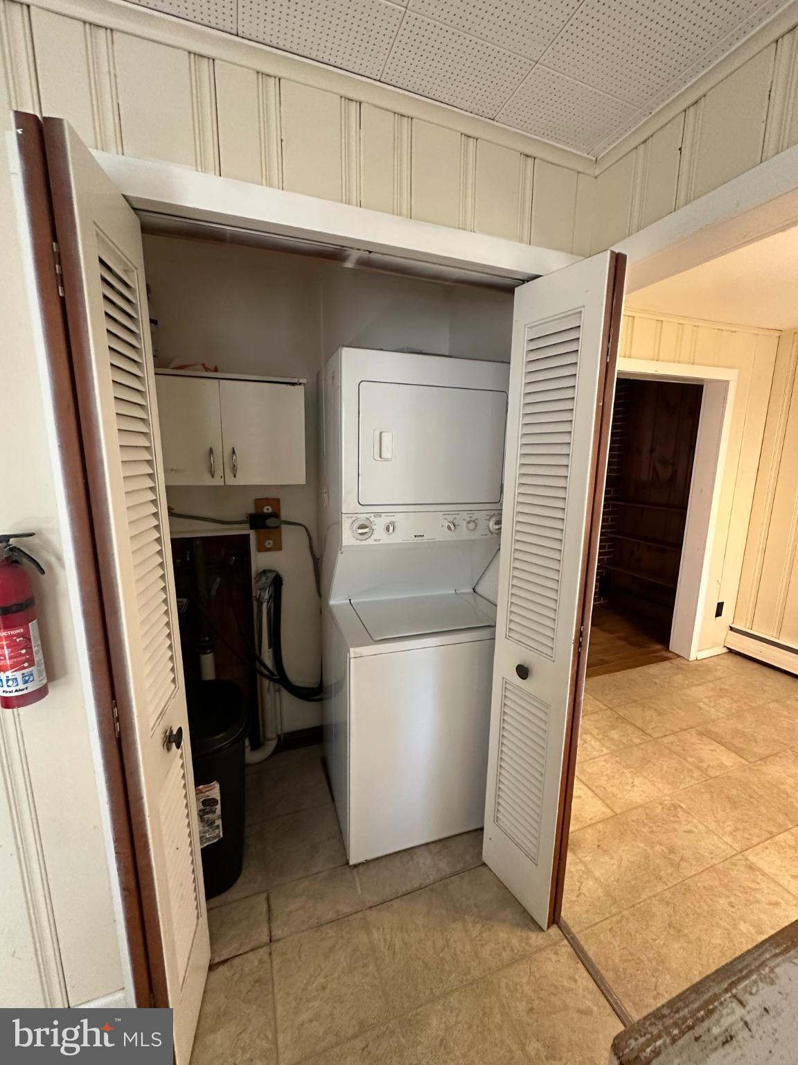 809 Somerdale Road Voorhees, NJ 08043 - Photo 8 of 20 a view of walk in closet