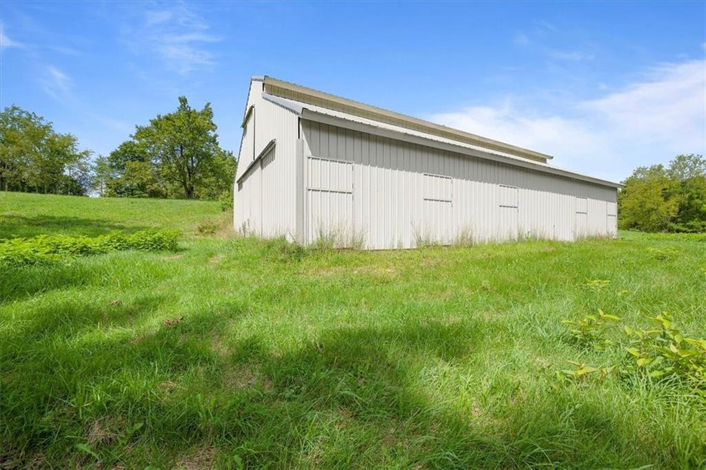 166 Curry Road Burgettstown, PA 15021 - Photo 8 of 25 Gallery Image 8