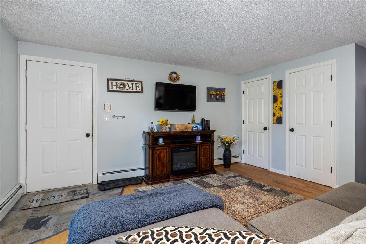 3 Academy Place, Unit 66 Saco, ME 04072 - Photo 5 of 17 02-3_Academy_Pl_02