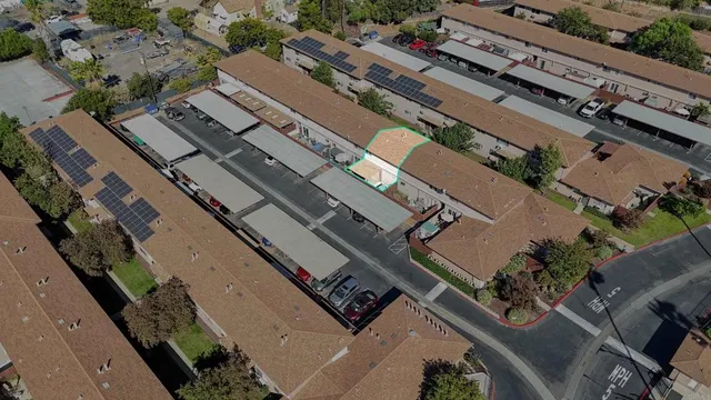 $315,000 | 9731 Winter Gardens Boulevard, Unit 57, Lakeside, CA 92040