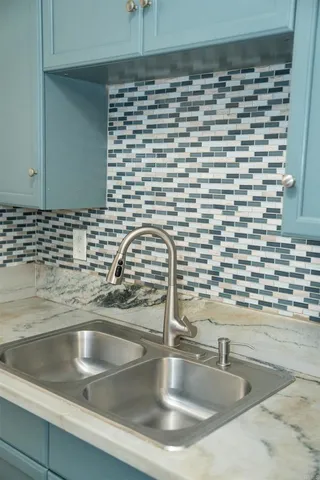 a close view of sink and tap