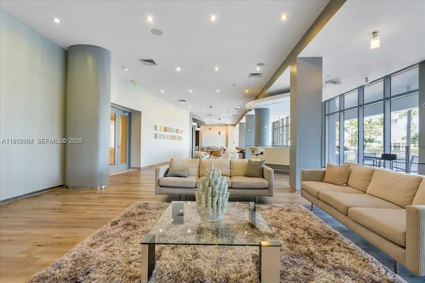 $6,000 | 10275 Collins Avenue, Unit 523, Bal Harbour, FL 33154