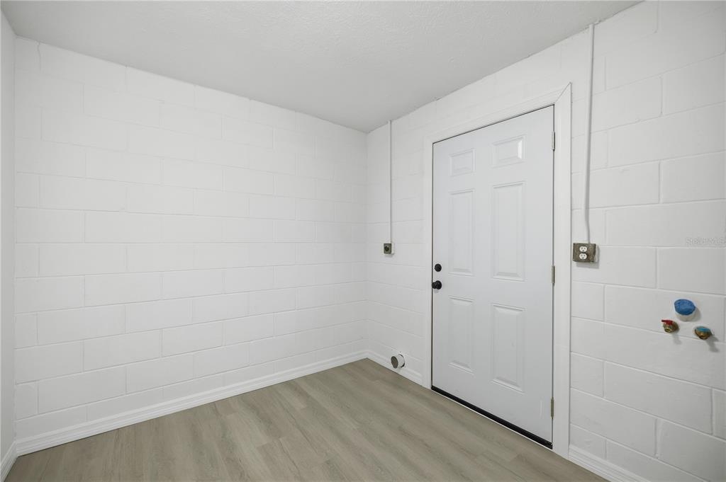 3753 Southeast 67th Place Ocala, FL 34480 - Photo 13 of 30 a view of small space