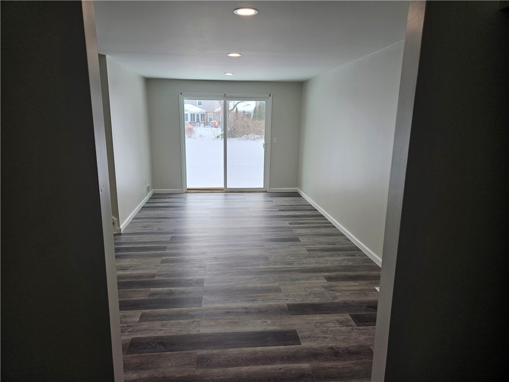 123 Cross Gates Road Greece, NY 14606 - Photo 9 of 21