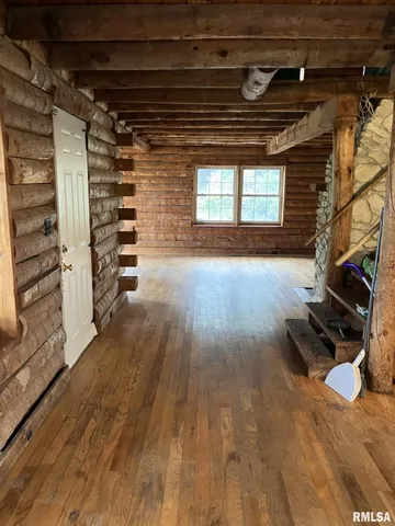 $87,500 | 360 West Broadway Street, Roseville, IL 61473