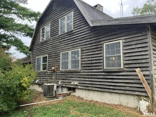 $87,500 | 360 West Broadway Street, Roseville, IL 61473