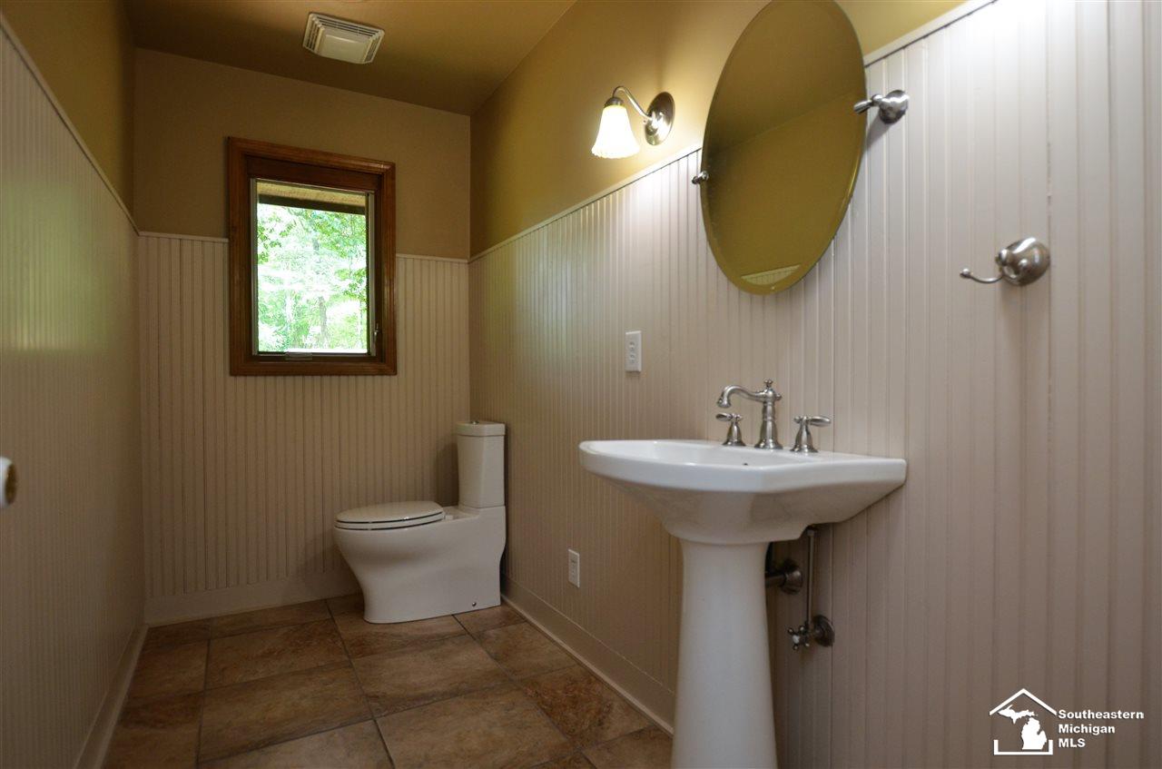 12630 Secor Road Ida, MI 48140 - Photo 32 of 45