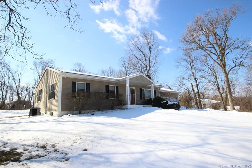 5 North Pleasant Rise Brookfield, CT 06804 - Photo 1 of 1 a view of a snow with a yard