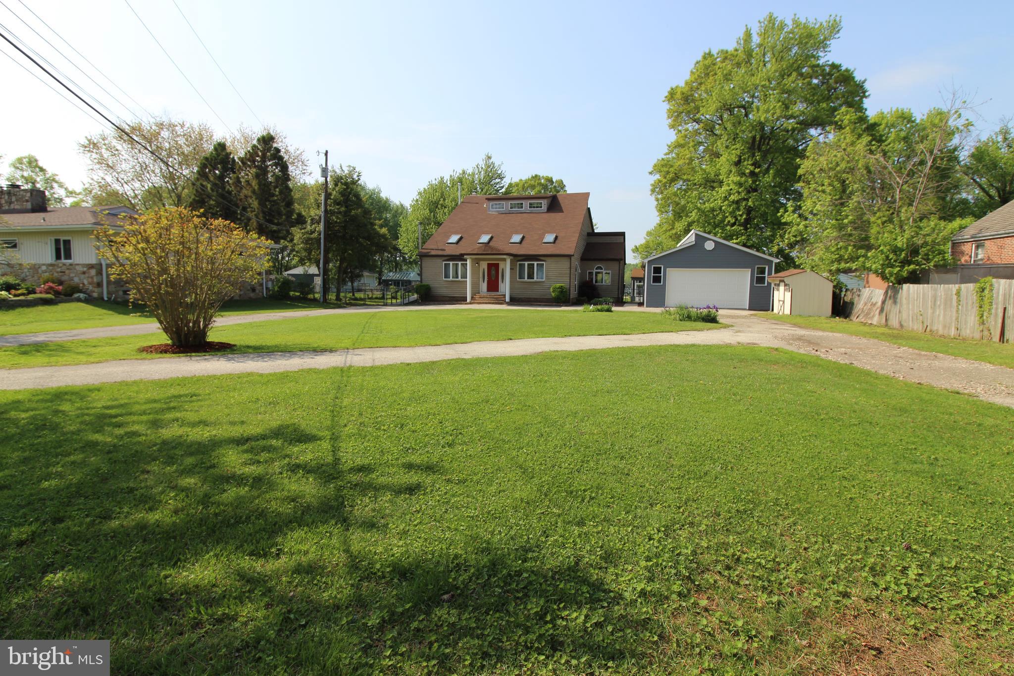4018 Briar Point Road Baltimore, MD 21220 - Photo 4 of 56 Large U-shaped driveway with plenty of parking