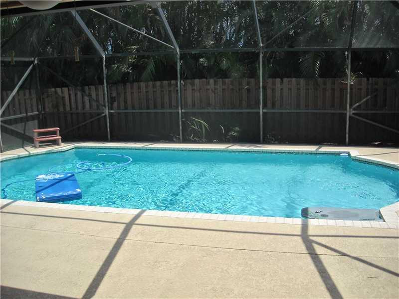 23309 Lago Mar Circle Boca Raton, FL 33433 - Photo 11 of 25 Pool