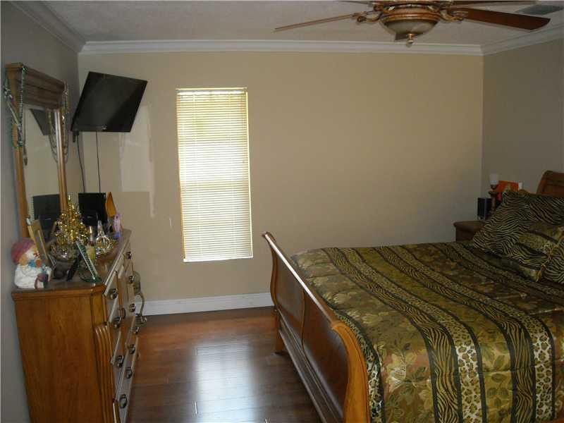23309 Lago Mar Circle Boca Raton, FL 33433 - Photo 19 of 25 Master Bedroom