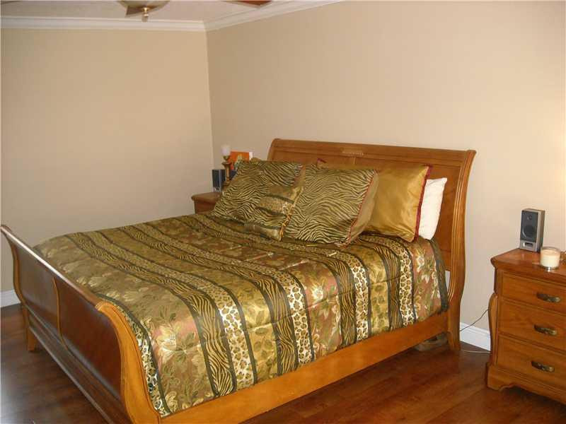 23309 Lago Mar Circle Boca Raton, FL 33433 - Photo 20 of 25 Master Bedroom
