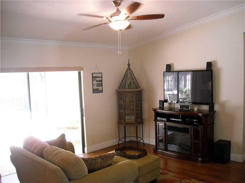 23309 Lago Mar Circle Boca Raton, FL 33433 - Photo 6 of 25 Family/Great Room
