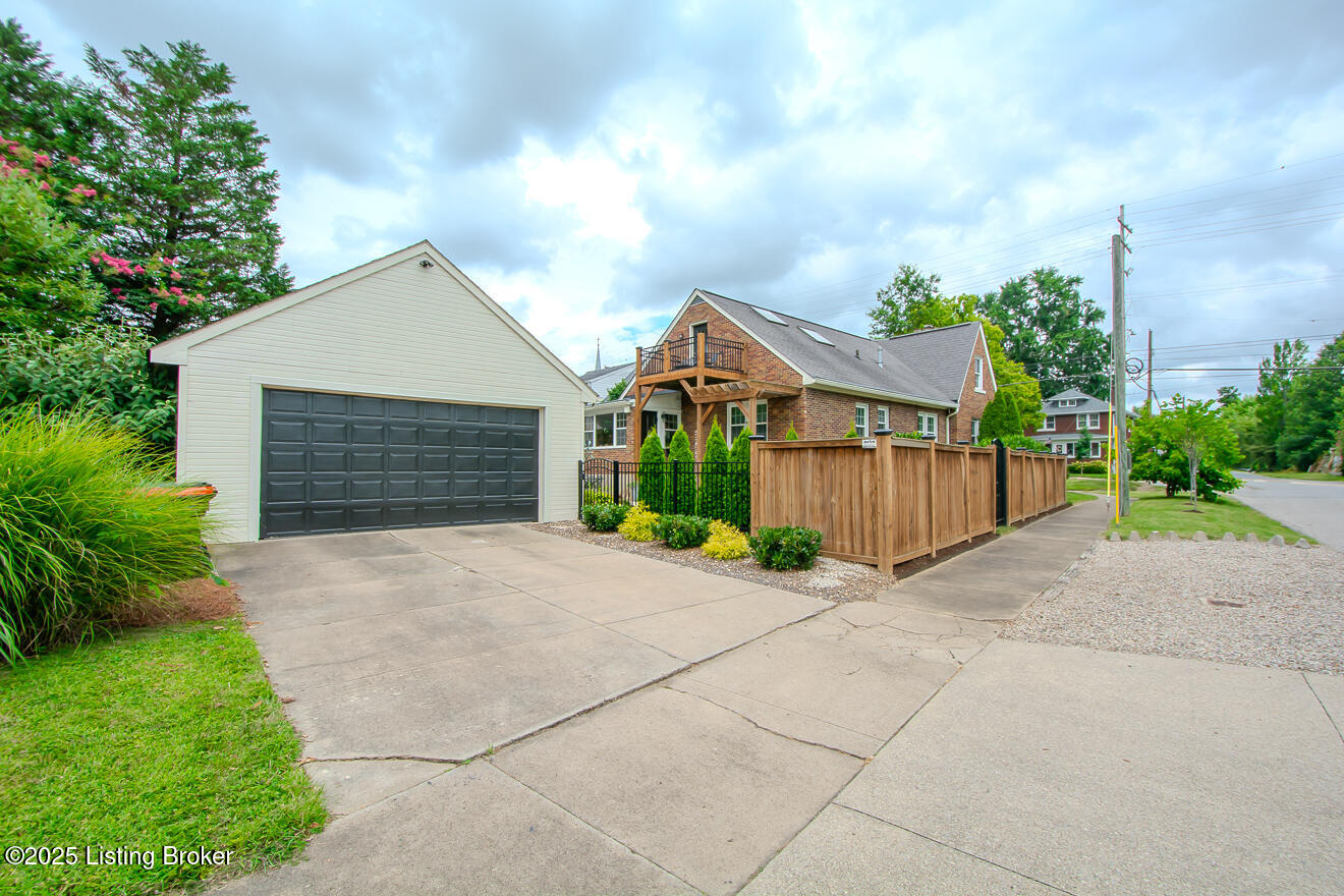 3416 Lexington Road Louisville, KY 40207 - Photo 43 of 44 Lexington-94