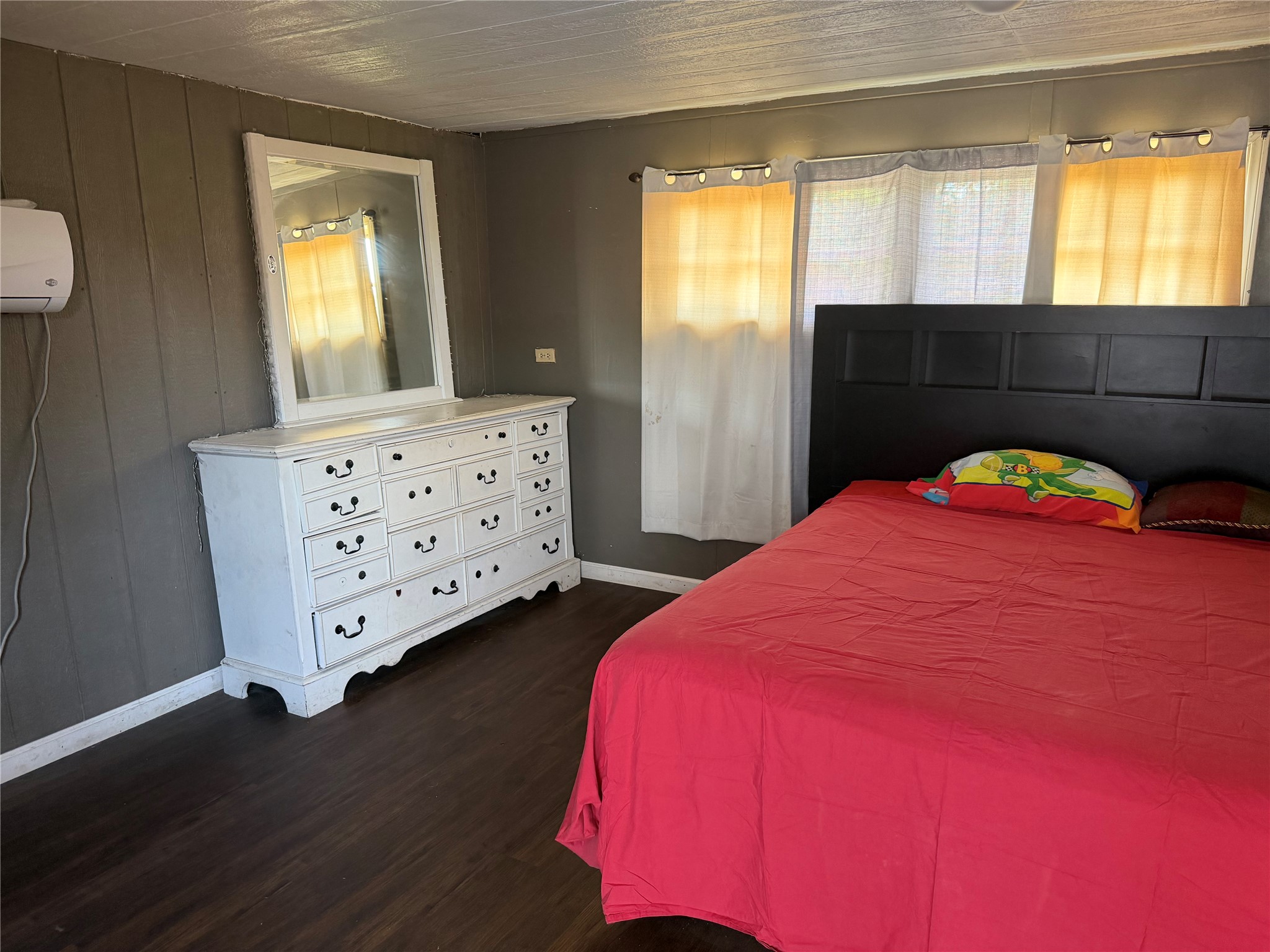 12202 Ticonderoga Road Houston, TX 77044 - Photo 1 of 6 Gallery Image 1