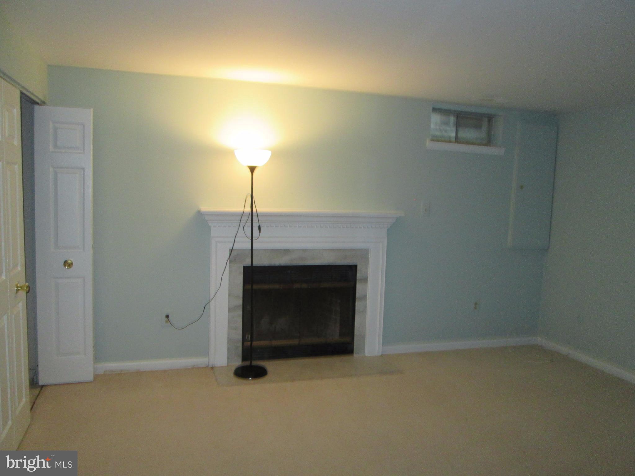 2201 Wimbledon Circle Silver Spring, MD 20906 - Photo 12 of 28 Washer & dryer and utility room to the left.