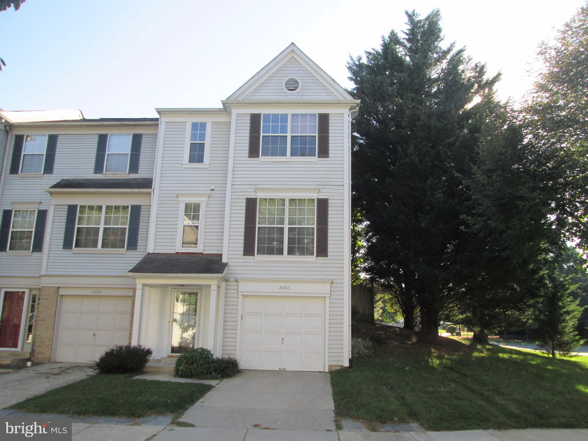 2201 Wimbledon Circle Silver Spring, MD 20906 - Photo 28 of 28 Exterior (Front)