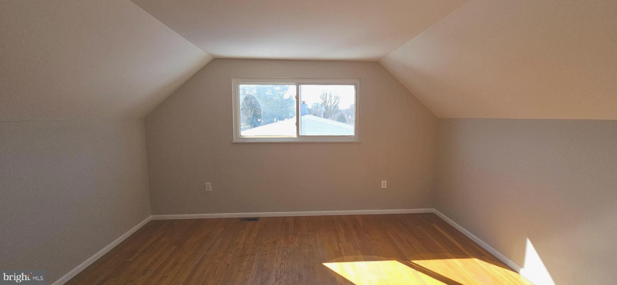 232 Myrtle Avenue Winchester, VA 22601 - Photo 17 of 36 an empty room with a window