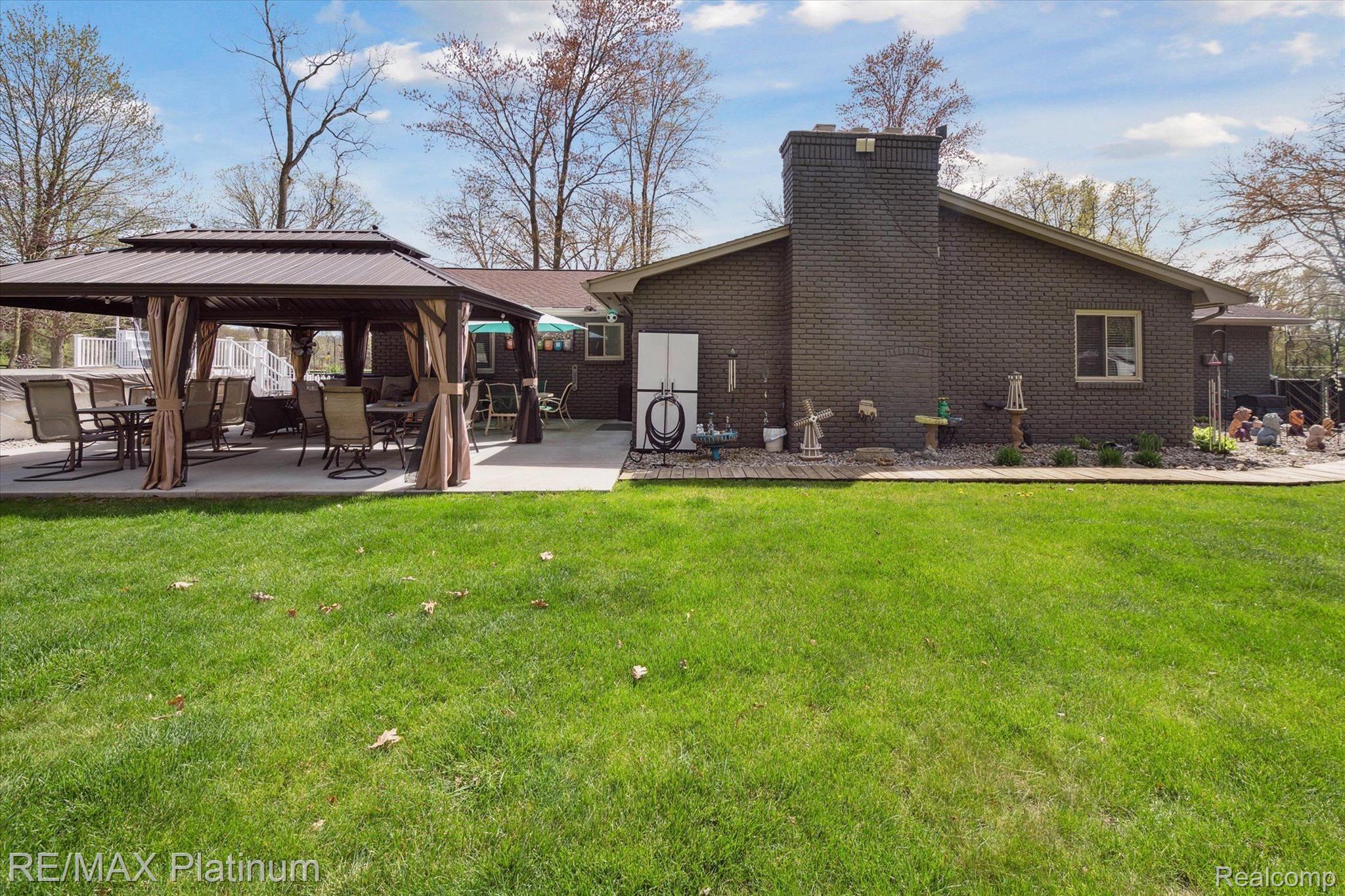 7385 Herbst Road Brighton, MI 48114 - Photo 22 of 28 Gallery Image 22