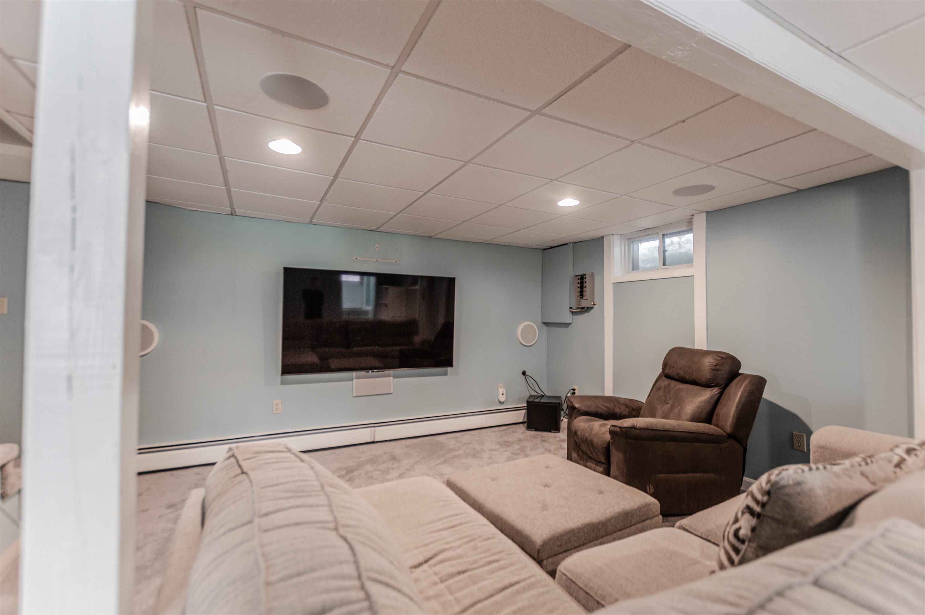 106 North Lowell Road Windham, NH 03087 - Photo 26 of 33