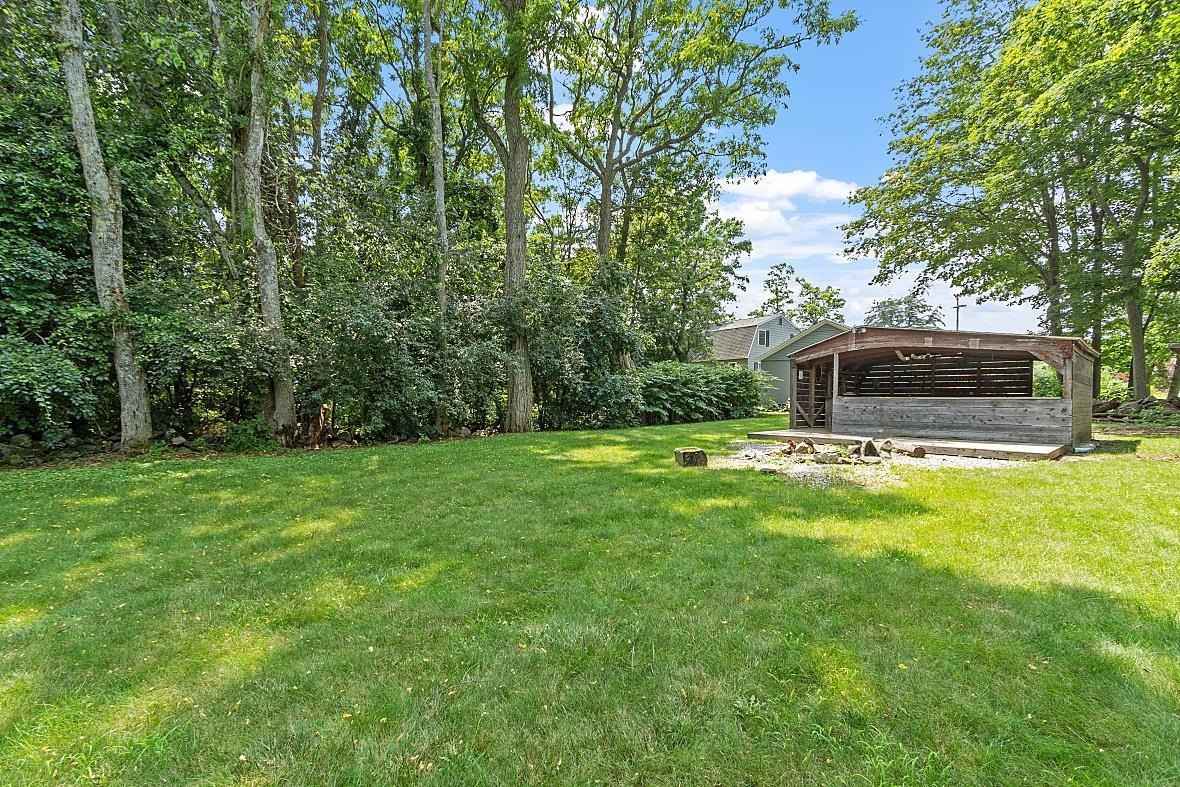 106 North Lowell Road Windham, NH 03087 - Photo 27 of 33