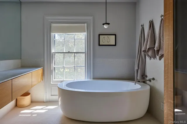 $16,500 | 44 Main Street, Germantown, NY 12526