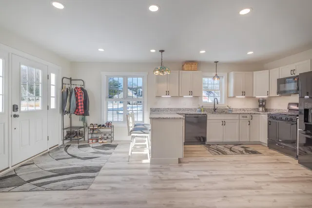 $635,000 | 7 Applewood Lane, Bar Harbor, ME 04609