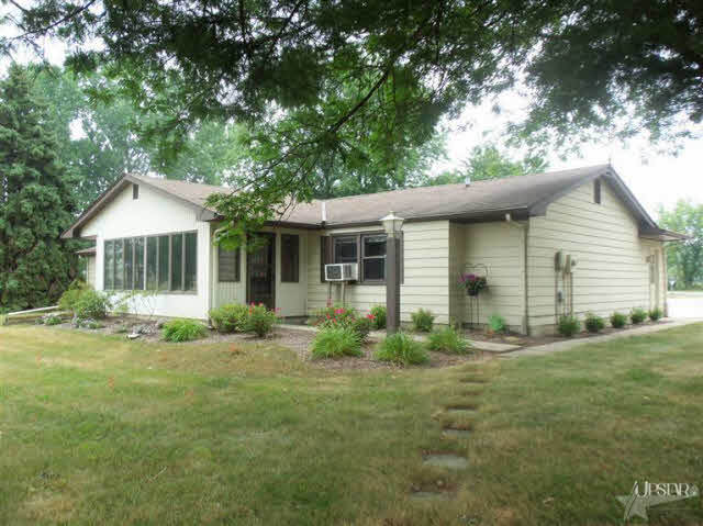 3136 Easterday Road Fort Wayne, IN 46818 - Photo 2 of 25