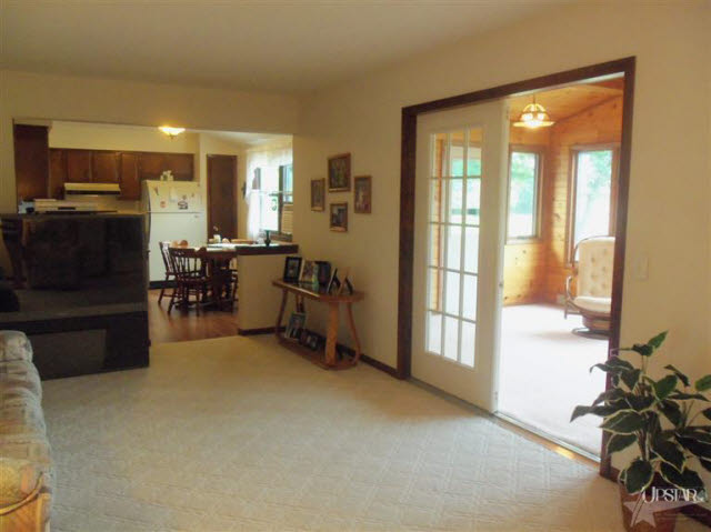 3136 Easterday Road Fort Wayne, IN 46818 - Photo 7 of 25