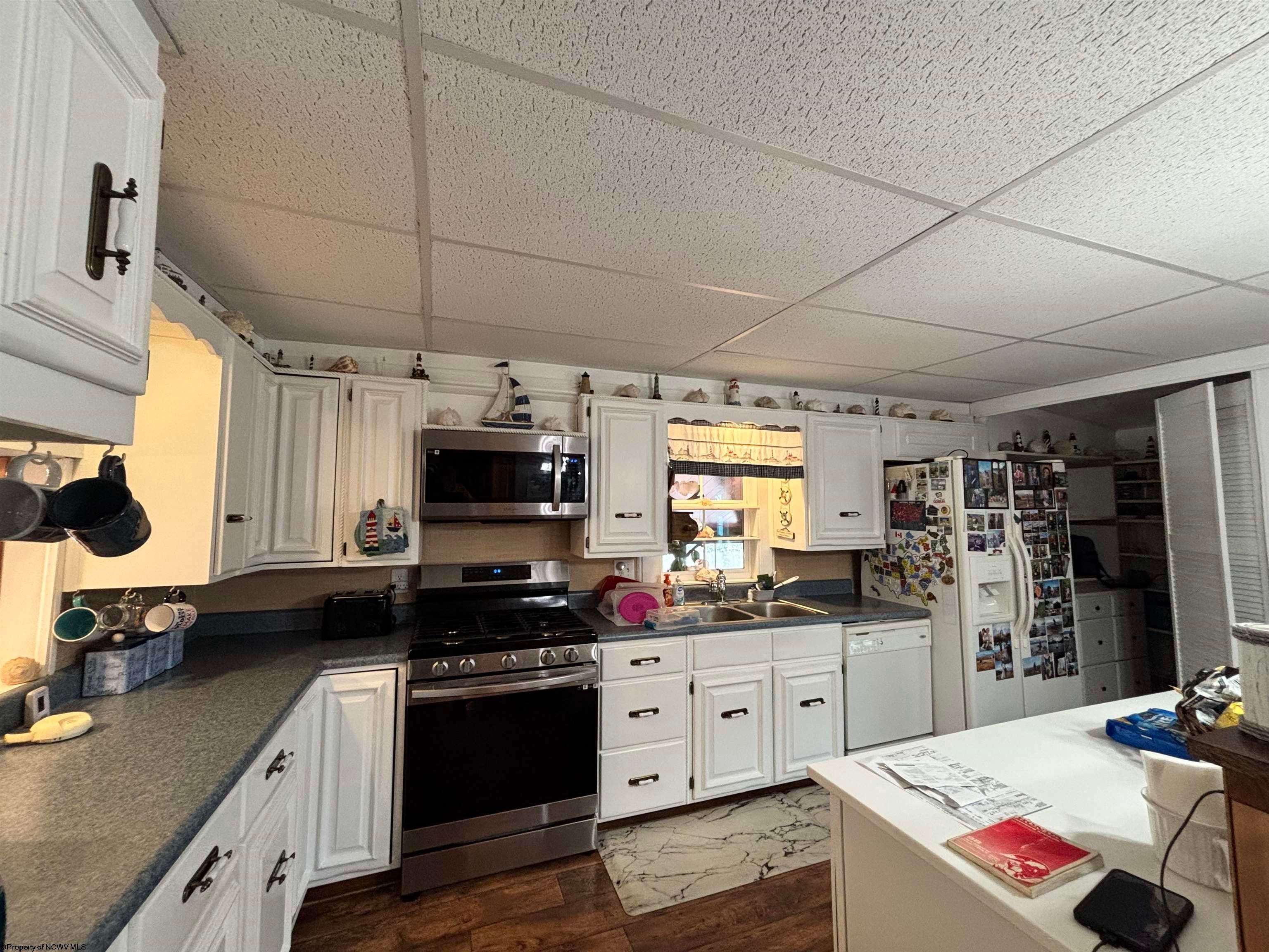1573 Point Pleasant Road Belington, WV 26250 - Photo 9 of 39 Gallery Image 9