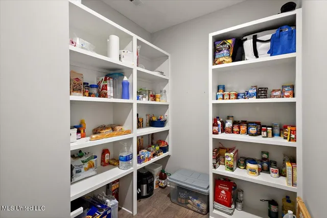 $423,000 | 1254 Creekside Lane, Hernando, MS 38632