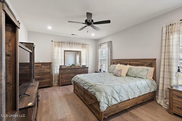 $413,999 | 1254 Creekside Lane, Hernando, MS 38632