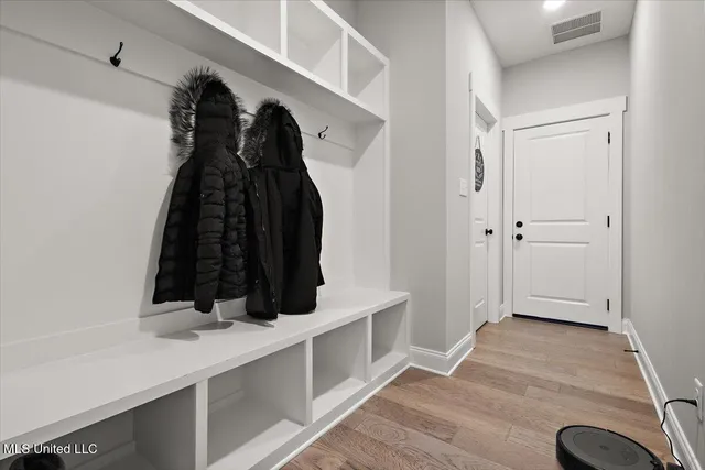 $423,000 | 1254 Creekside Lane, Hernando, MS 38632