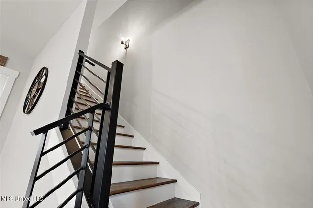 $423,000 | 1254 Creekside Lane, Hernando, MS 38632