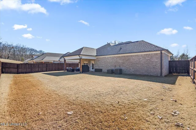 $423,000 | 1254 Creekside Lane, Hernando, MS 38632