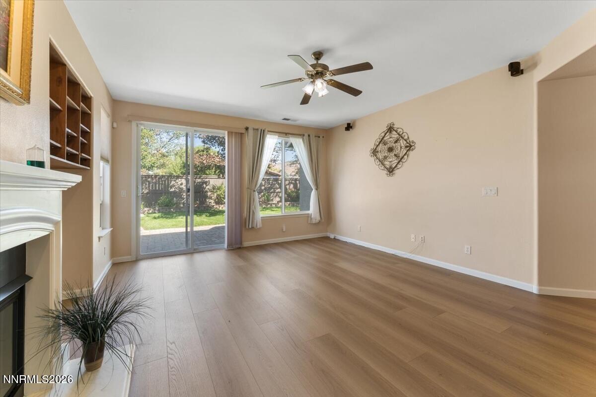 441 Miesque Court Reno, NV 89521 - Photo 8 of 41 Family room