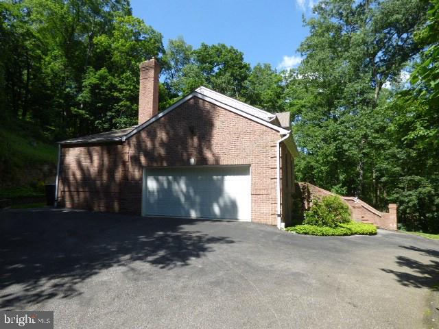 1250 Hain Road New Freedom, PA 17349 - Photo 4 of 36 Gallery Image 4