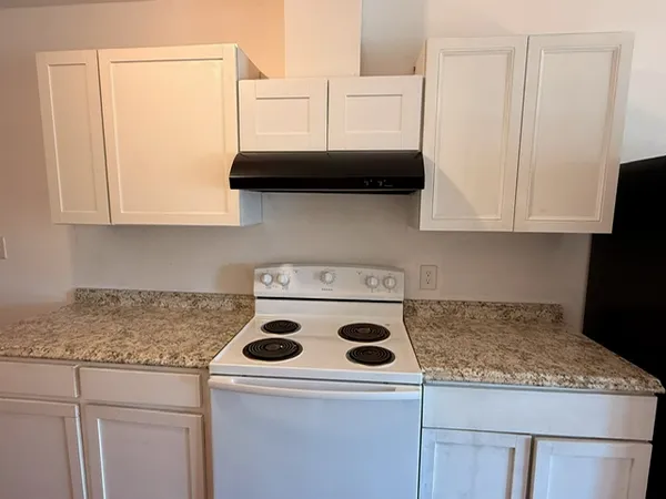 $325,000 | 323 East Ave C, Robstown, TX 78380