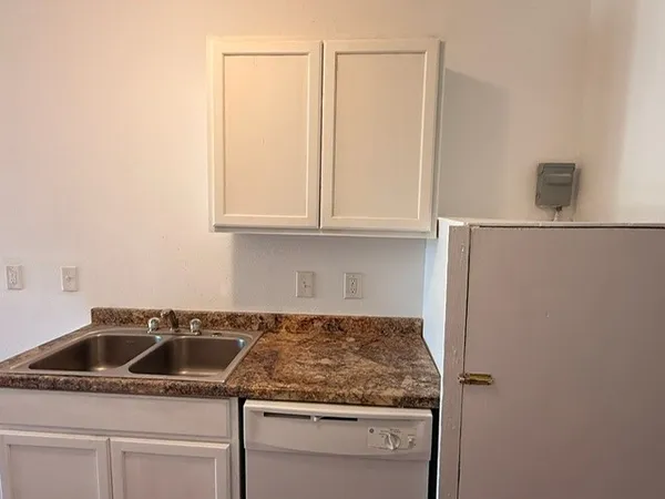 $325,000 | 323 East Ave C, Robstown, TX 78380