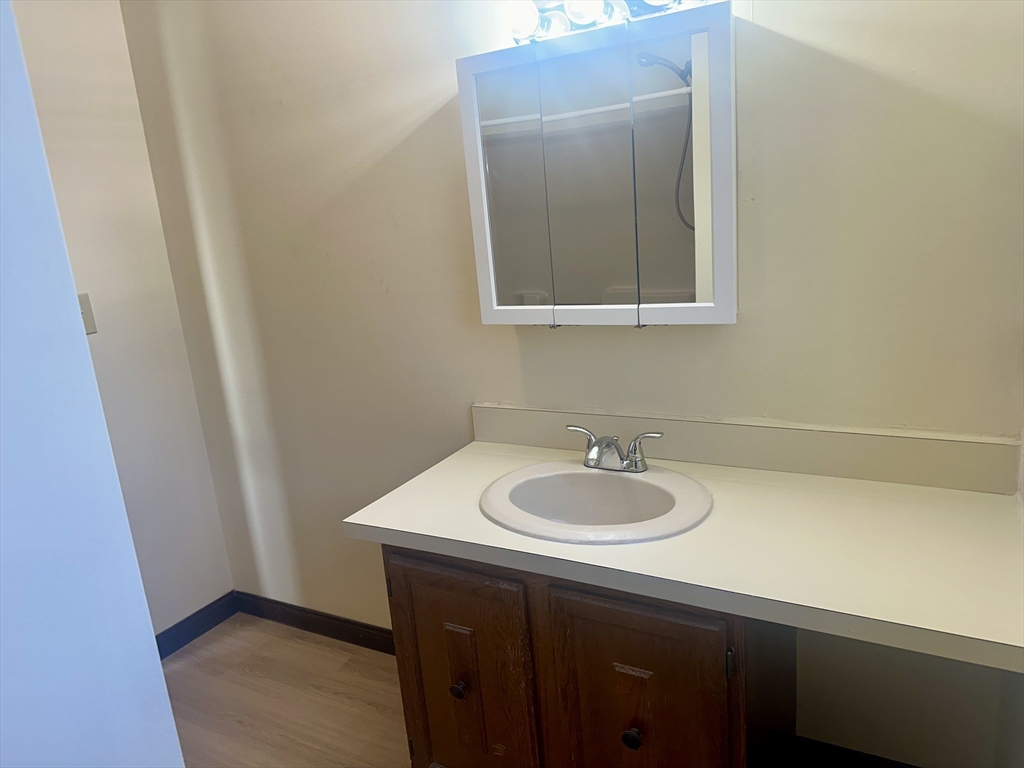 32 Summit Avenue, Unit R Derry, NH 03038 - Photo 22 of 31