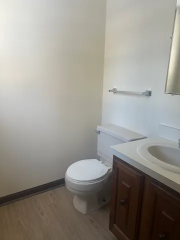 $2,100 | 32 Summit Avenue, Unit R, Derry, NH 03038