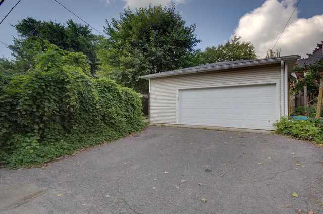 $389,900 | 2098 Marshall Avenue, St. Paul, MN 55104