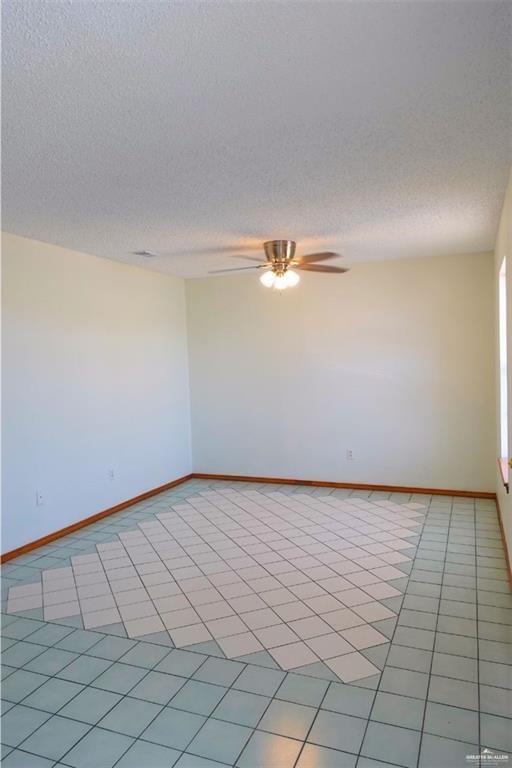 3401 North Inspiration Road, Unit 1 Mission, TX 78573 - Photo 4 of 9 a view of an empty room