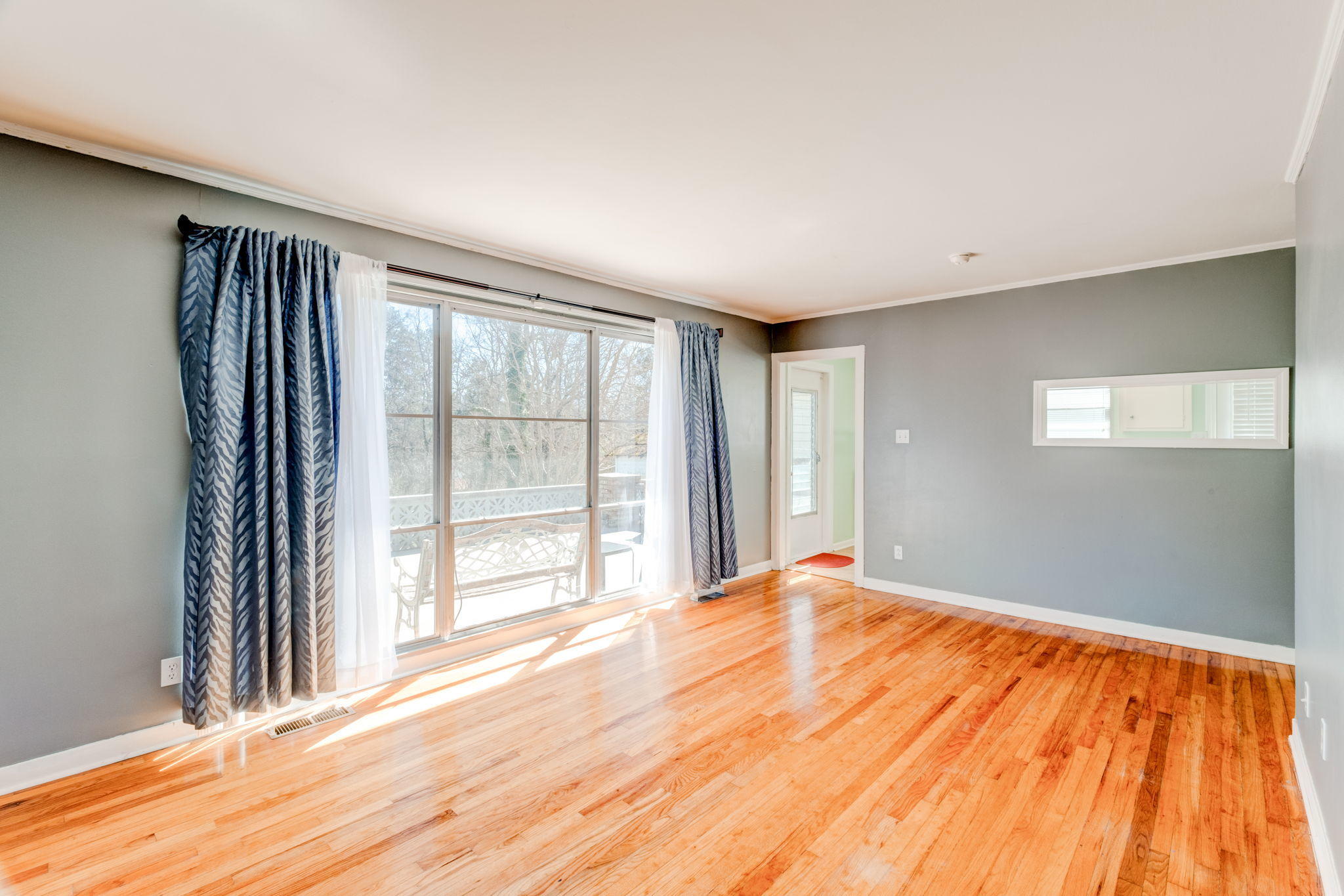 118 Alger Road Oak Ridge, TN 37830 - Photo 7 of 26 7-web-or-mls-118AlgerRd-7