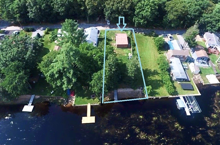 65 Isle Of Capri Road Coventry, RI 02816 - Photo 3 of 15 Gallery Image 3