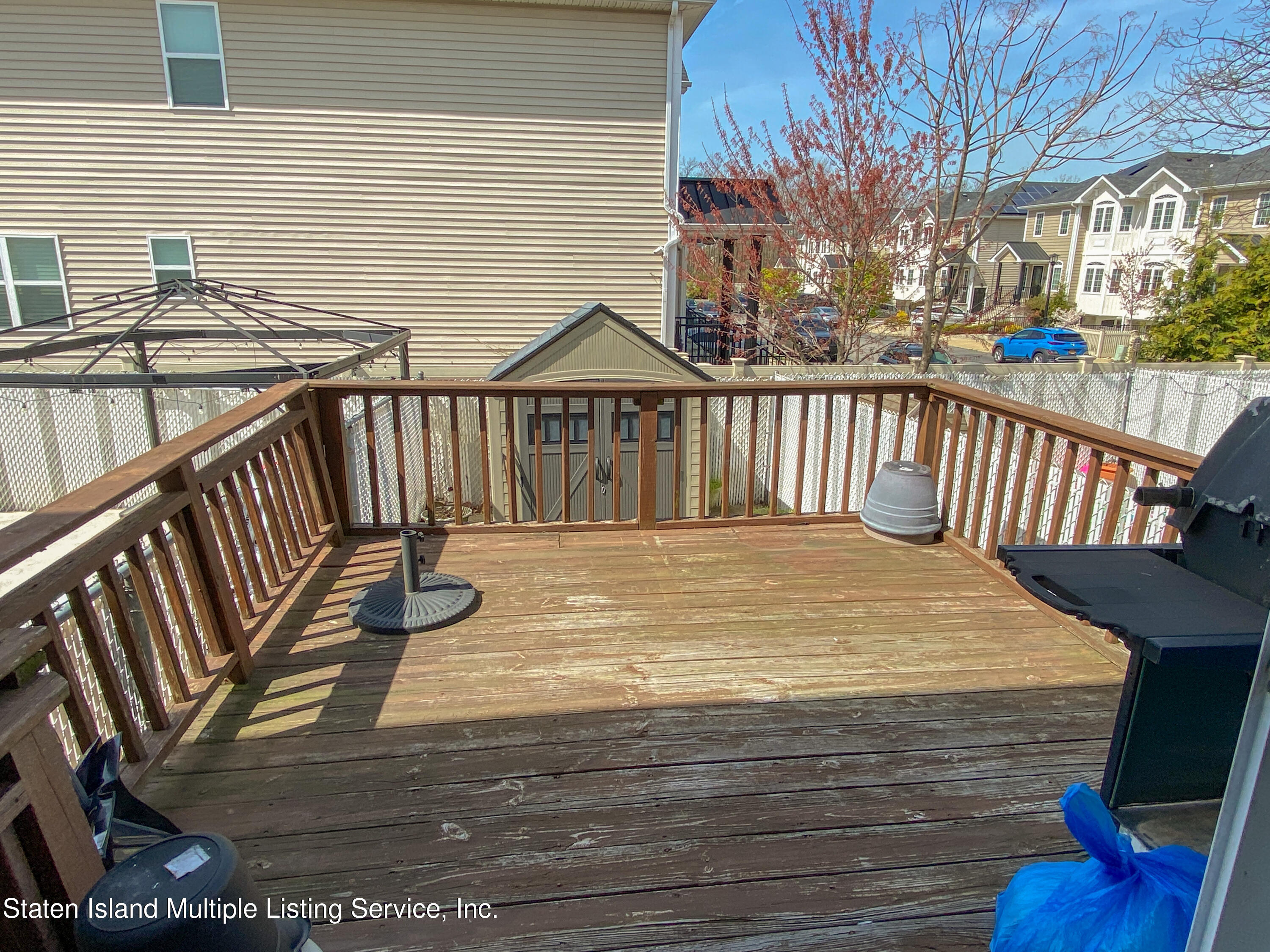 171 Lorraine Loop Staten Island, NY 10309 - Photo 22 of 24 Deck