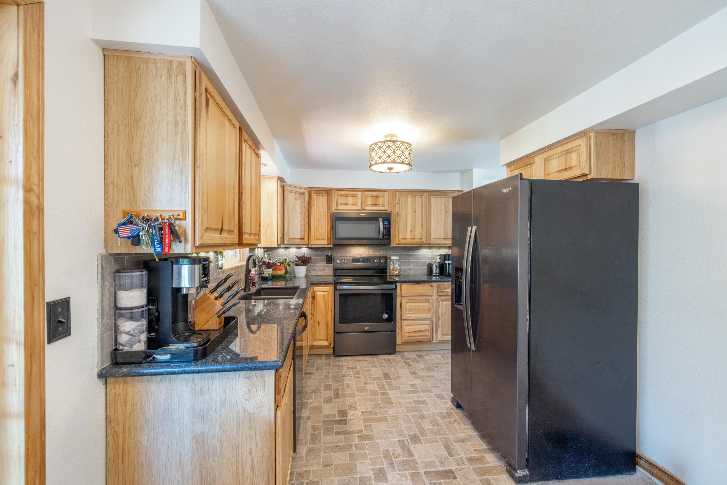 27615 West Long Lake Road Ford, WA 99013 - Photo 7 of 50