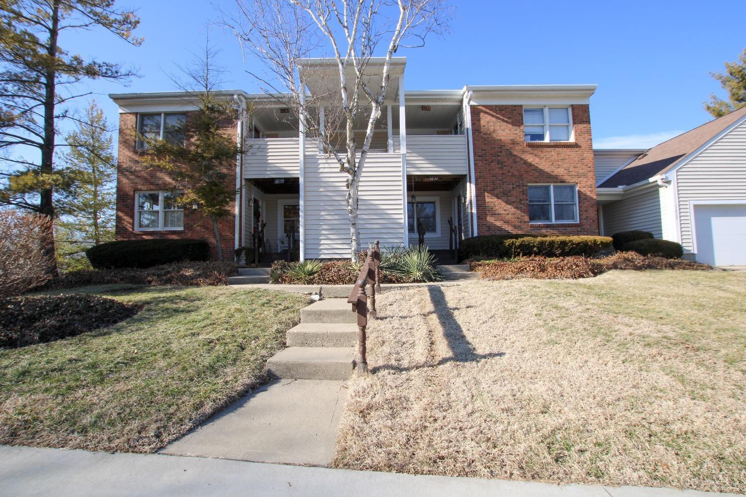 1233 Ebenezer Road Cincinnati, OH 45233 - Photo 1 of 18
