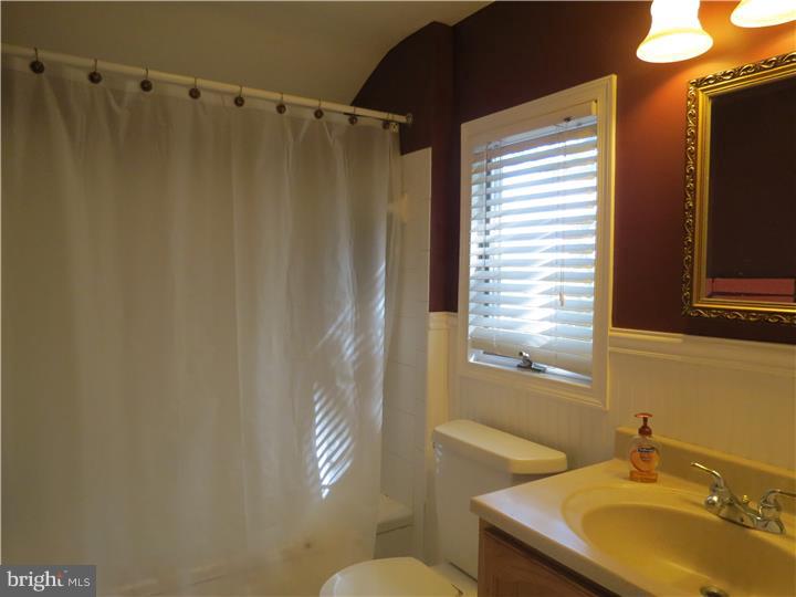 1732 Red Oak Road Williamstown, NJ 08094 - Photo 12 of 13 Bathroom